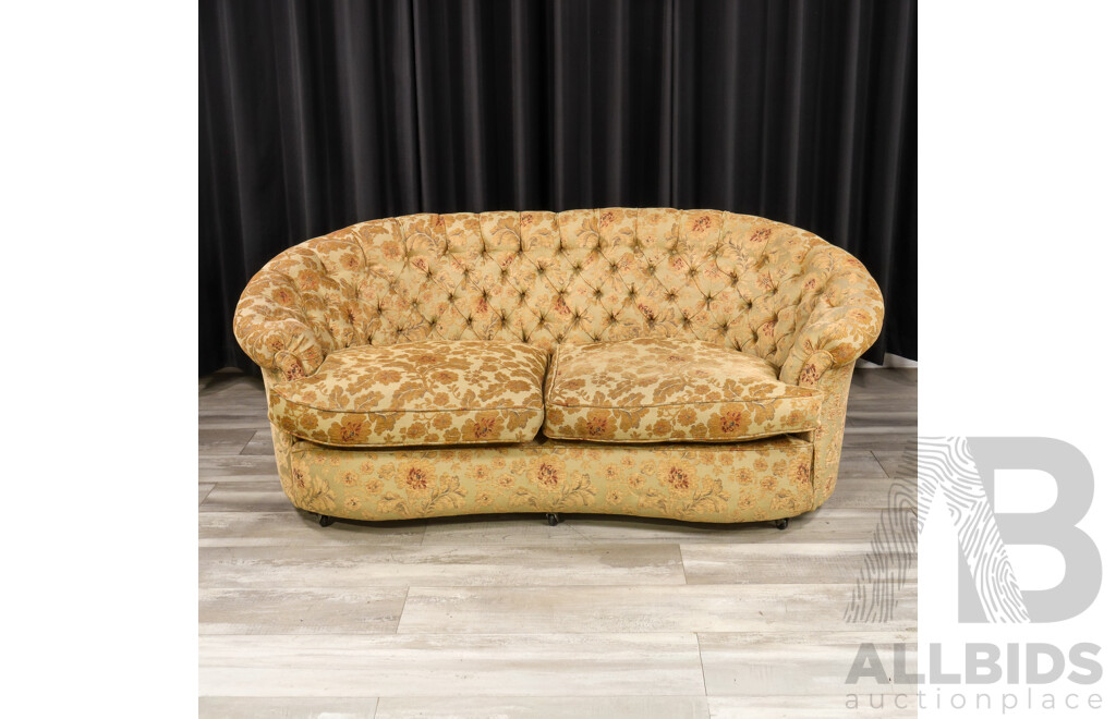 Good Art Deco Buttoned Back Settee with Needle Point Upholstery