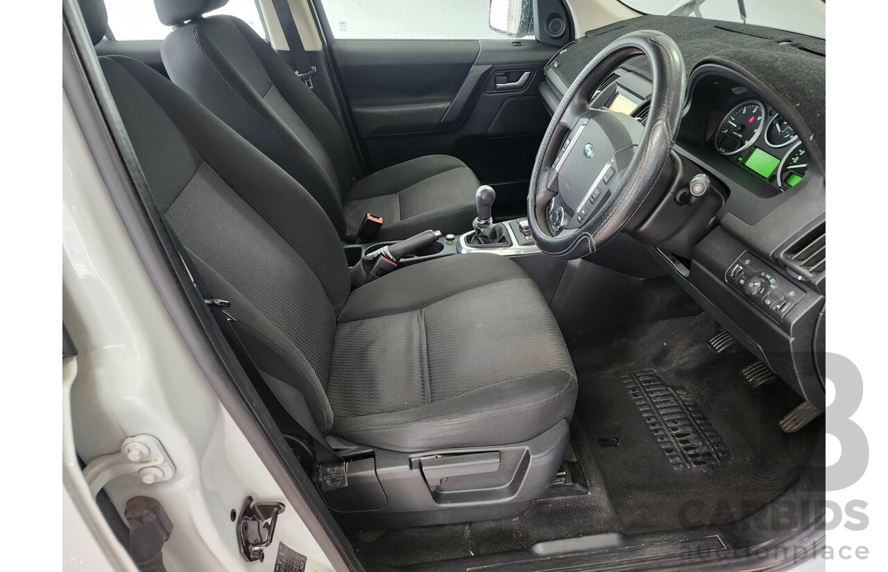 1/2011 Land Rover Freelander 2 TD4 (4x4) LF MY11 4d Wagon White 2.2L