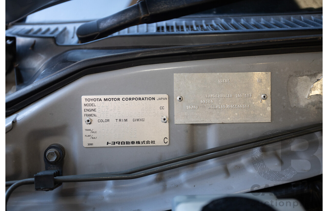 10/2002 Toyota Landcruiser GXL (4x4) FZJ105R 4D Warm Silver Metallic V8 4.7L - 8 Seater