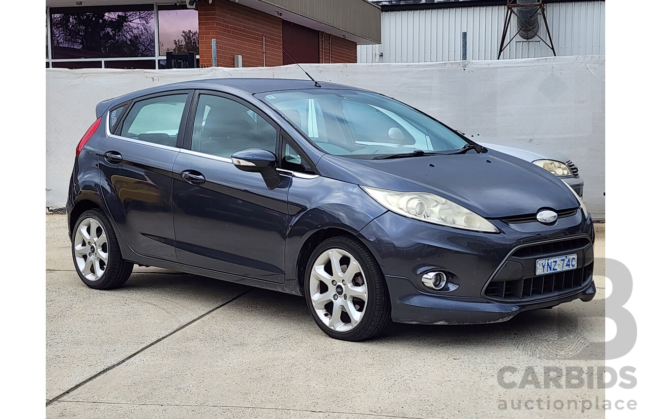 1/2009 Ford Fiesta Zetec WS 5d Hatchback Grey 1.6L