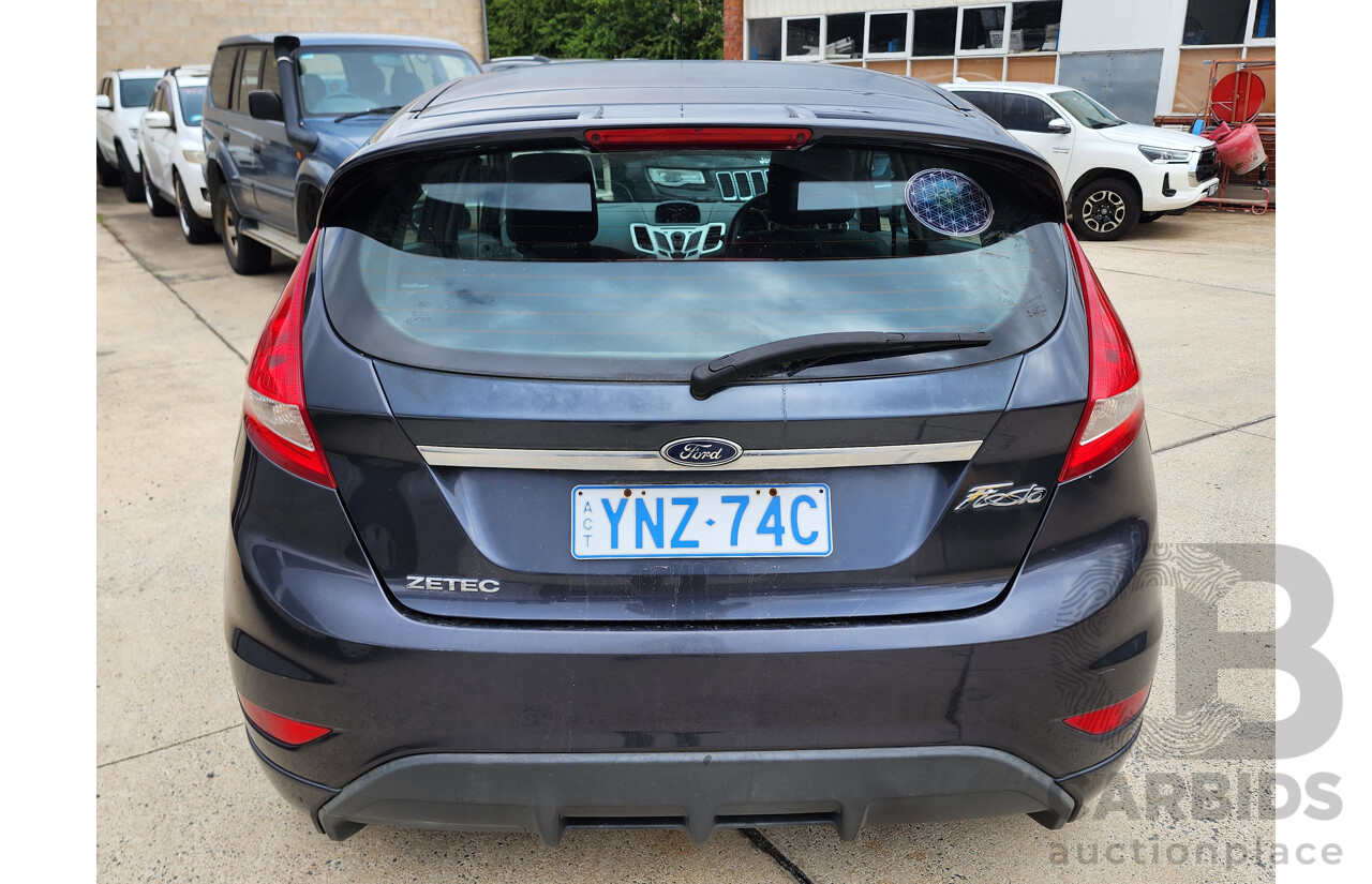 1/2009 Ford Fiesta Zetec WS 5d Hatchback Grey 1.6L
