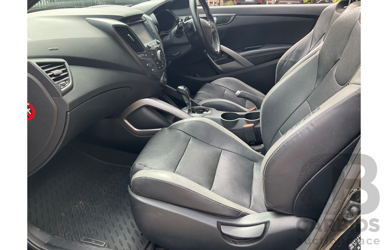 8/2015 Hyundai Veloster SR Turbo FS4 SERIES 2 3d Coupe Phantom Black Pearl Turbo 1.6L