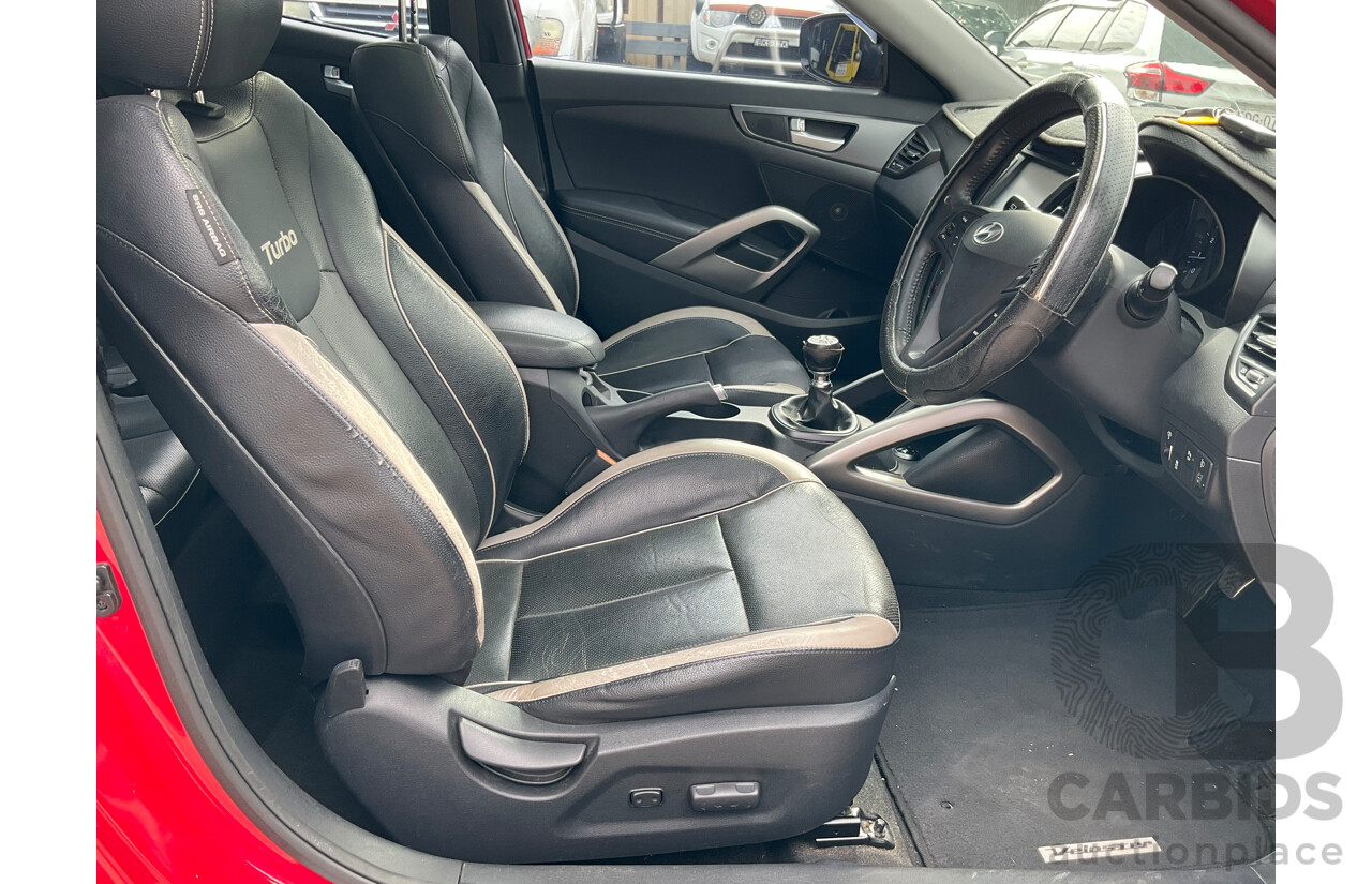 1/2014 Hyundai Veloster SR Turbo FS MY13 3d Coupe Veloster Red Turbo 1.6L