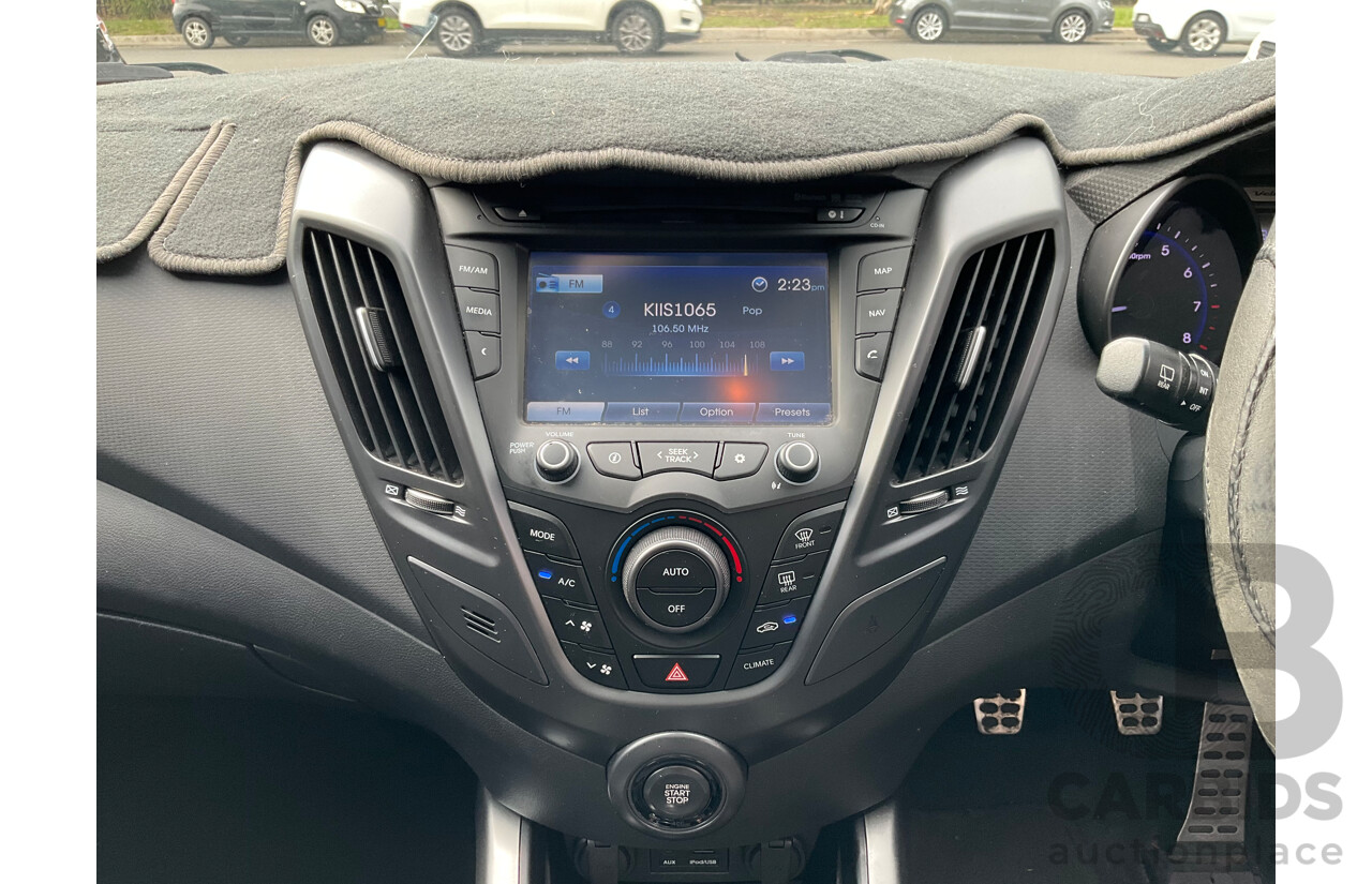 1/2014 Hyundai Veloster SR Turbo FS MY13 3d Coupe Veloster Red Turbo 1.6L