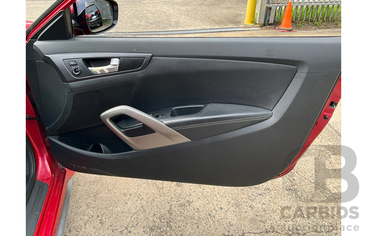 1/2014 Hyundai Veloster SR Turbo FS MY13 3d Coupe Veloster Red Turbo 1.6L