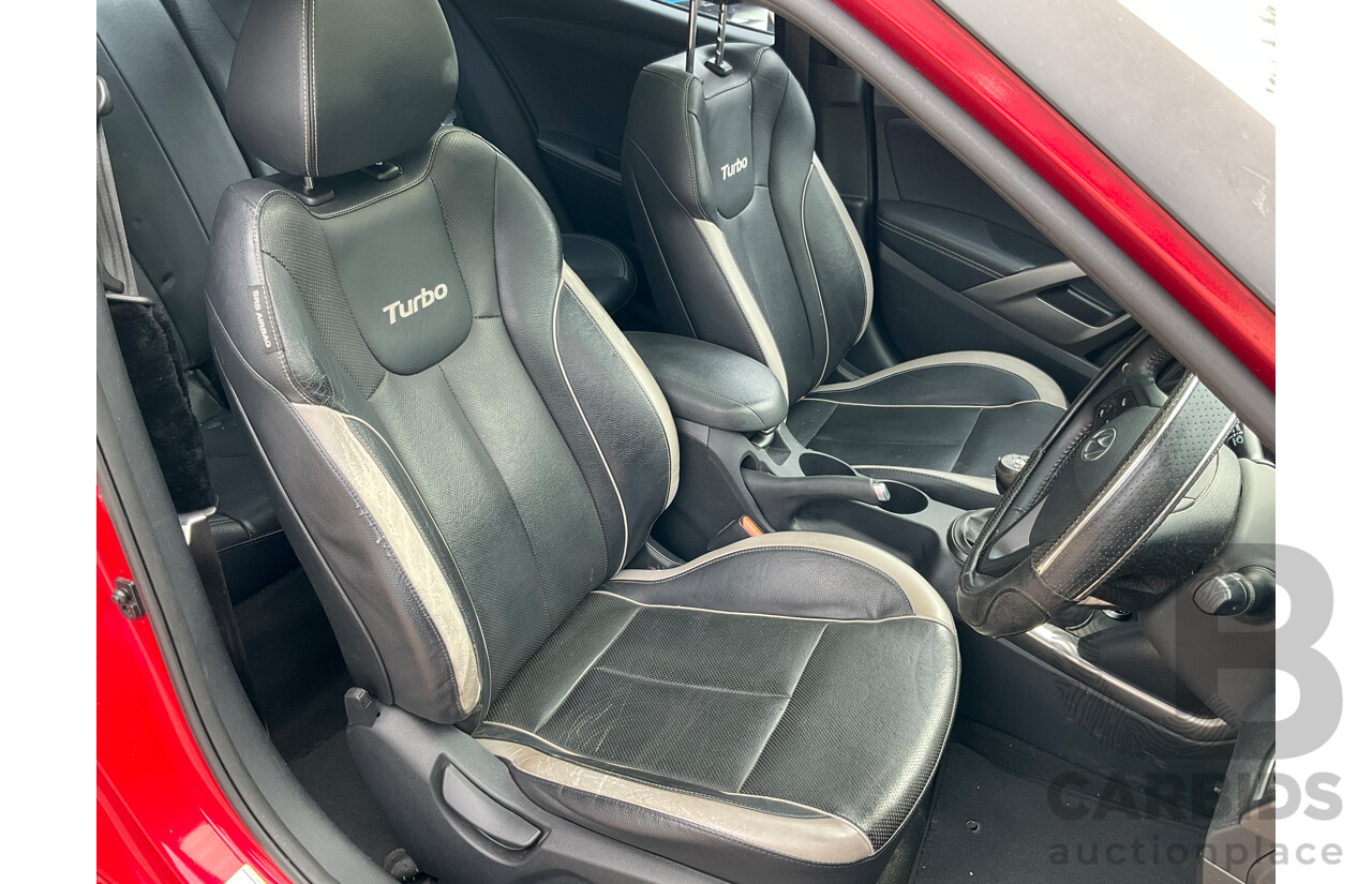 1/2014 Hyundai Veloster SR Turbo FS MY13 3d Coupe Veloster Red Turbo 1.6L