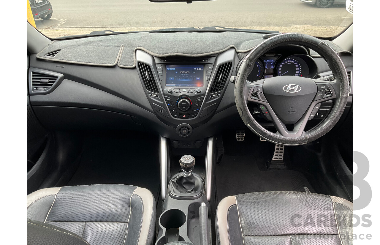 1/2014 Hyundai Veloster SR Turbo FS MY13 3d Coupe Veloster Red Turbo 1.6L