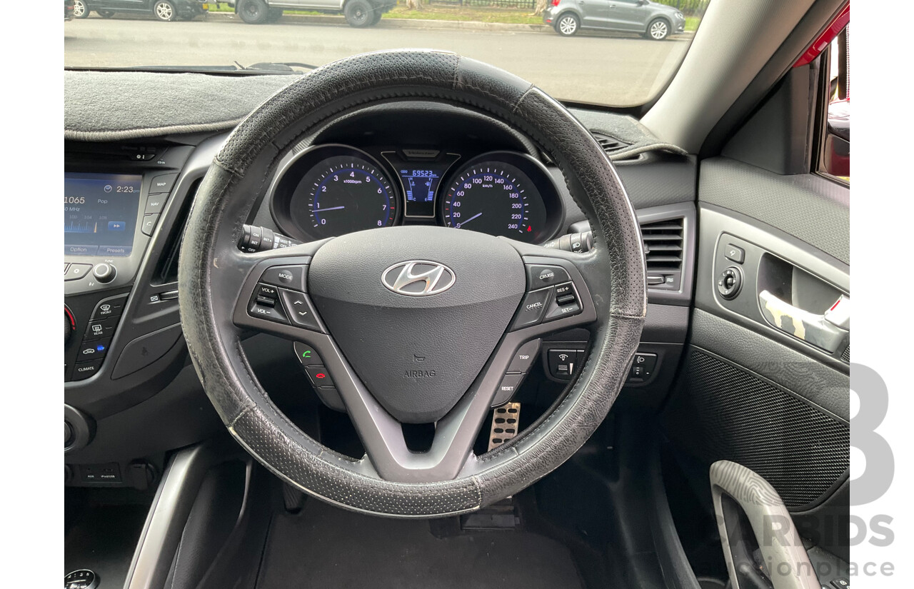 1/2014 Hyundai Veloster SR Turbo FS MY13 3d Coupe Veloster Red Turbo 1.6L