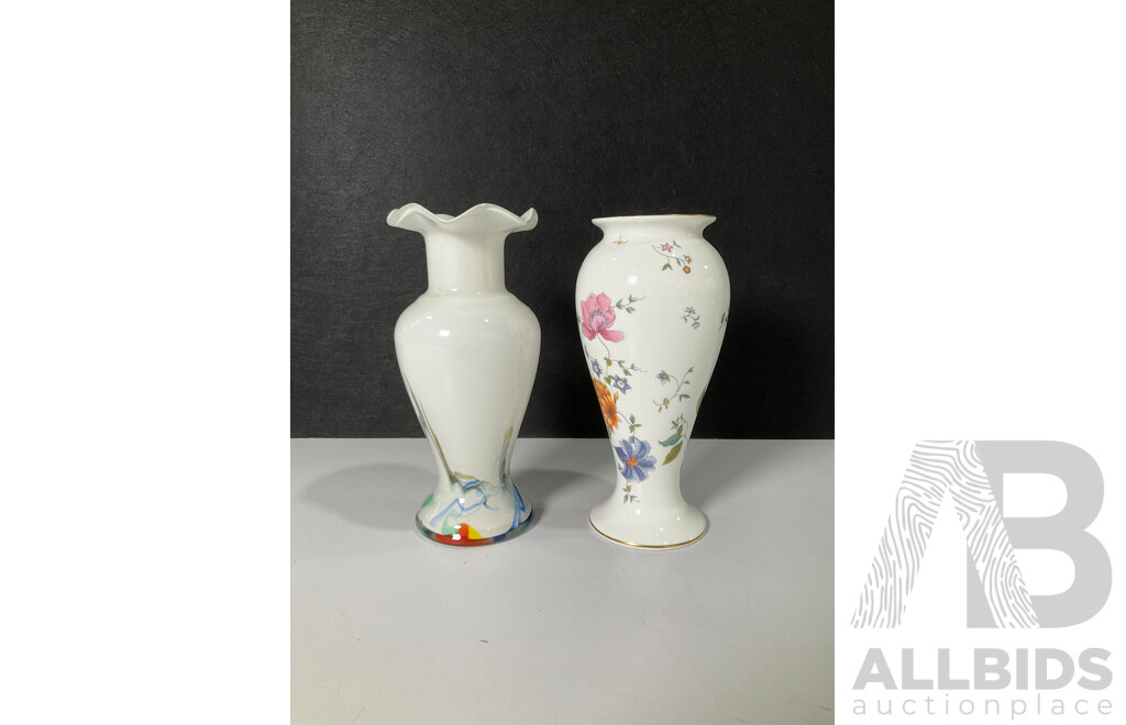 Pair of Vases with Floral Pattern and Colour Swirl