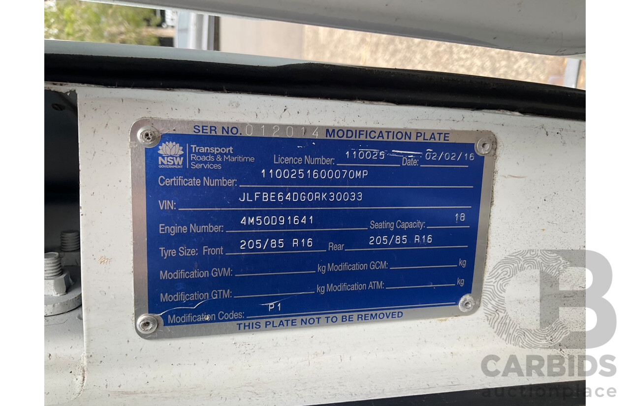 10/2015 Mitsubishi Rosa BE600 18 Seater 3d White Turbo Diesel 4.9L - Custom Wheelchair Lift