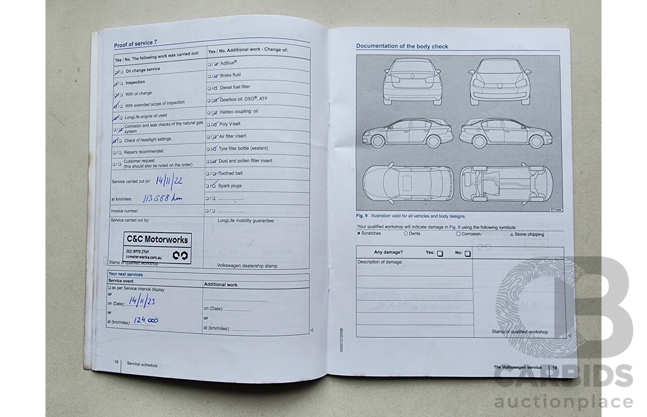 2/2015 Volkswagen Golf 103 TSI Highline AU MY15 5d Hatchback Black 1.4L