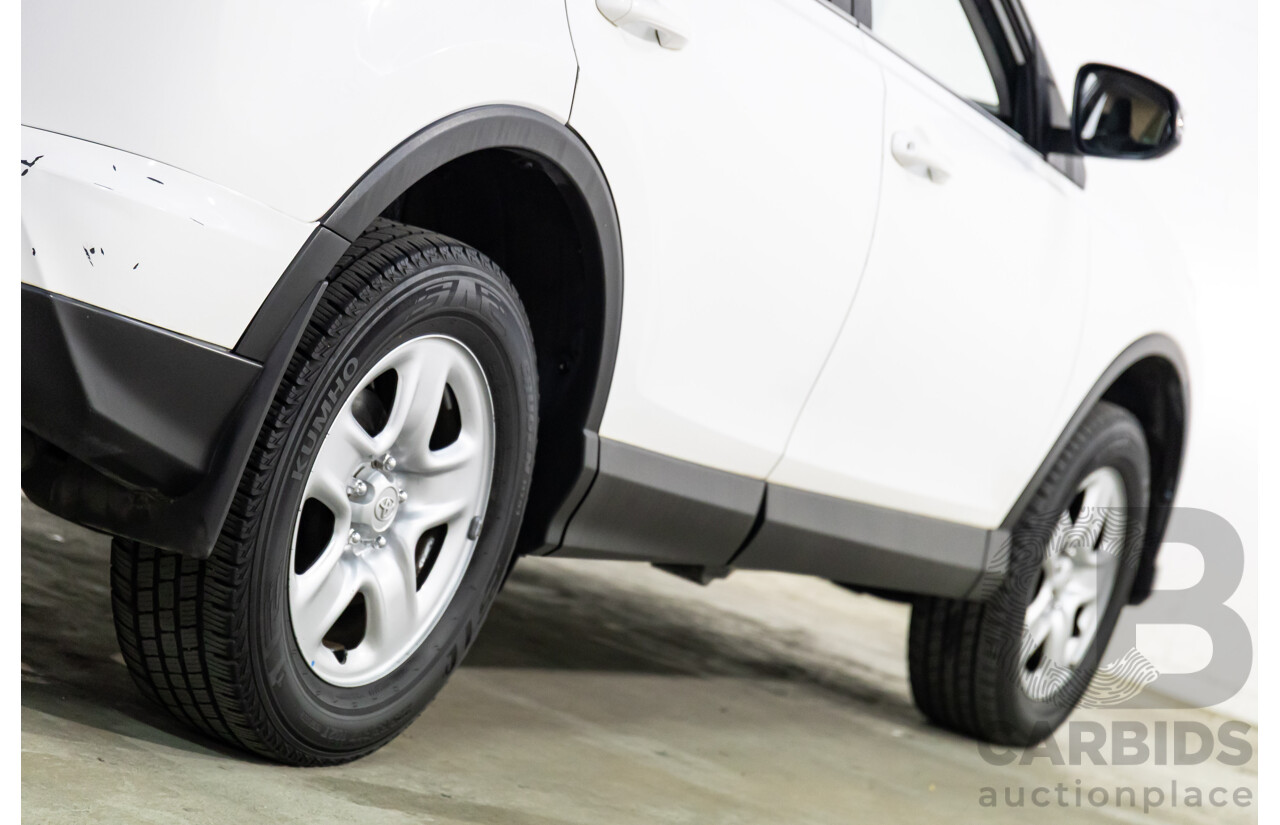 01/2016 Toyota RAV4 GX (FWD) ZSA42R MY16 4d Wagon Glacier White 2.0L