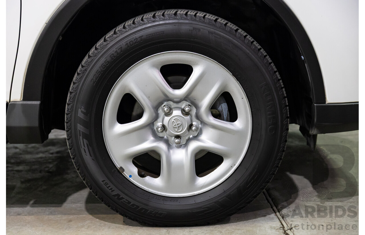 01/2016 Toyota RAV4 GX (FWD) ZSA42R MY16 4d Wagon Glacier White 2.0L