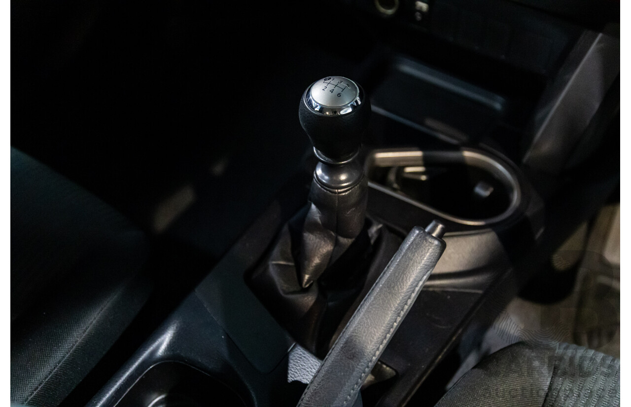 01/2016 Toyota RAV4 GX (FWD) ZSA42R MY16 4d Wagon Glacier White 2.0L