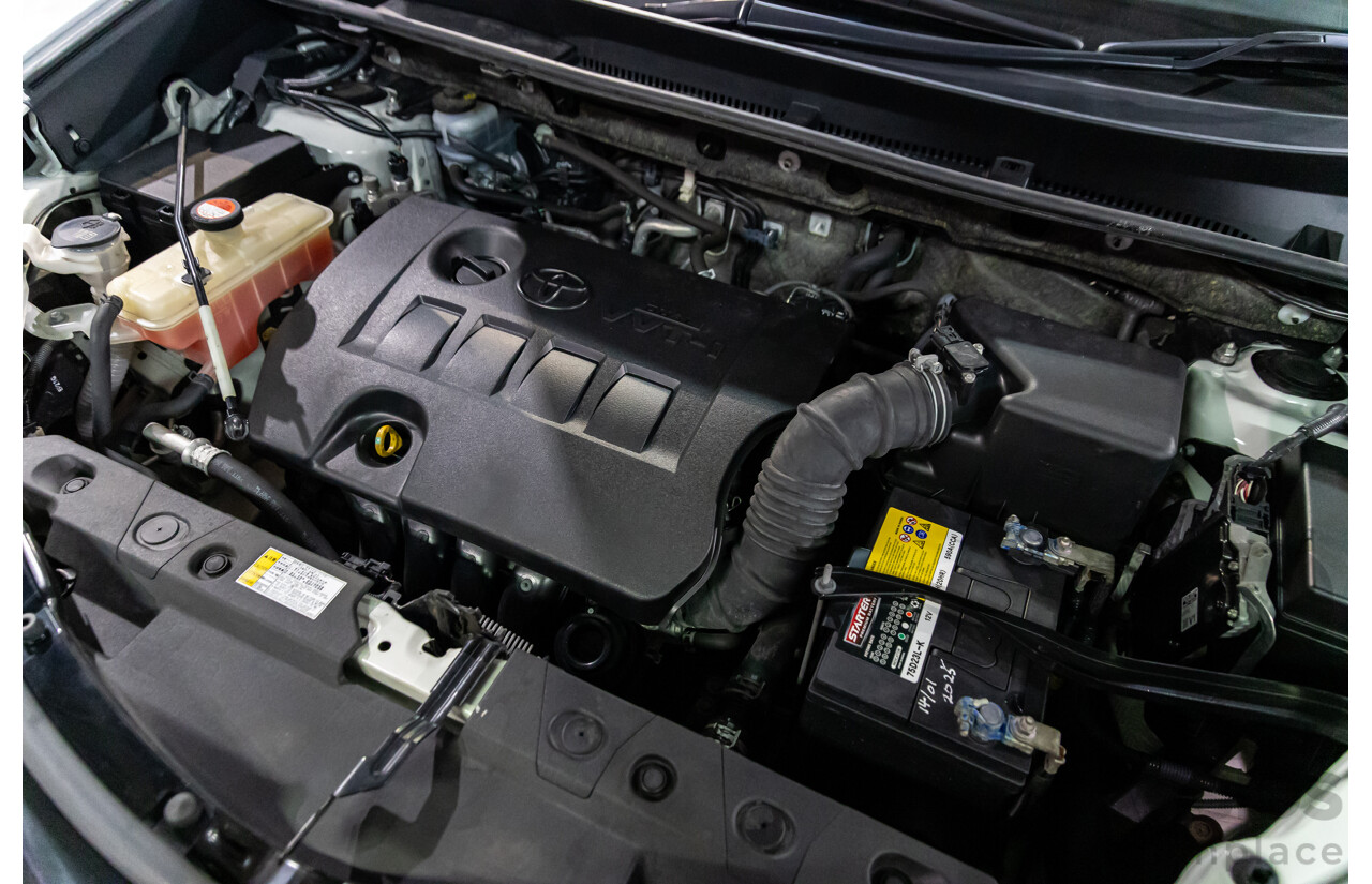 01/2016 Toyota RAV4 GX (FWD) ZSA42R MY16 4d Wagon Glacier White 2.0L