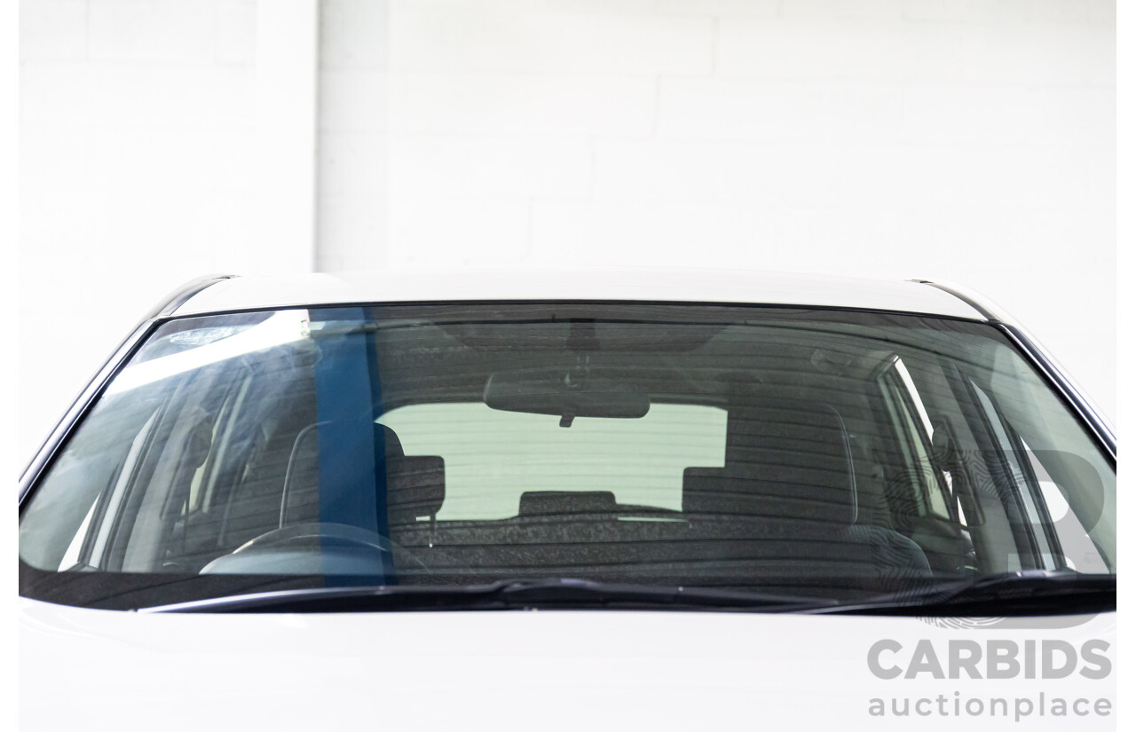 01/2016 Toyota RAV4 GX (FWD) ZSA42R MY16 4d Wagon Glacier White 2.0L