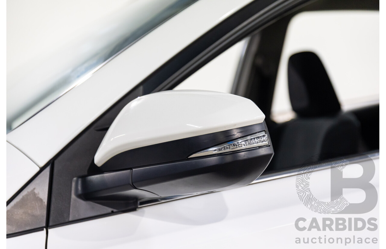 01/2016 Toyota RAV4 GX (FWD) ZSA42R MY16 4d Wagon Glacier White 2.0L