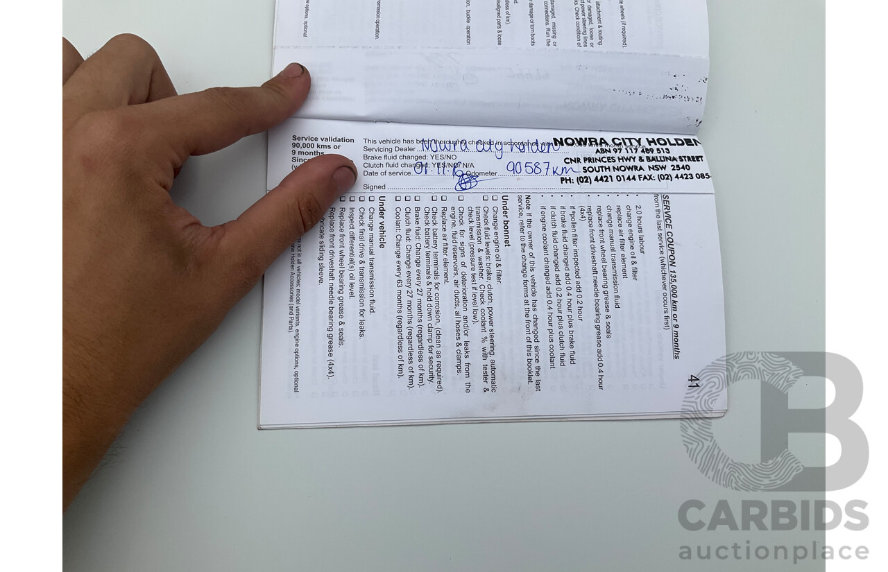 12/2012 Holden Colorado 7 LT (4x4) RG 4d Wagon Summit White Turbo Diesel 2.8L - 7 Seater