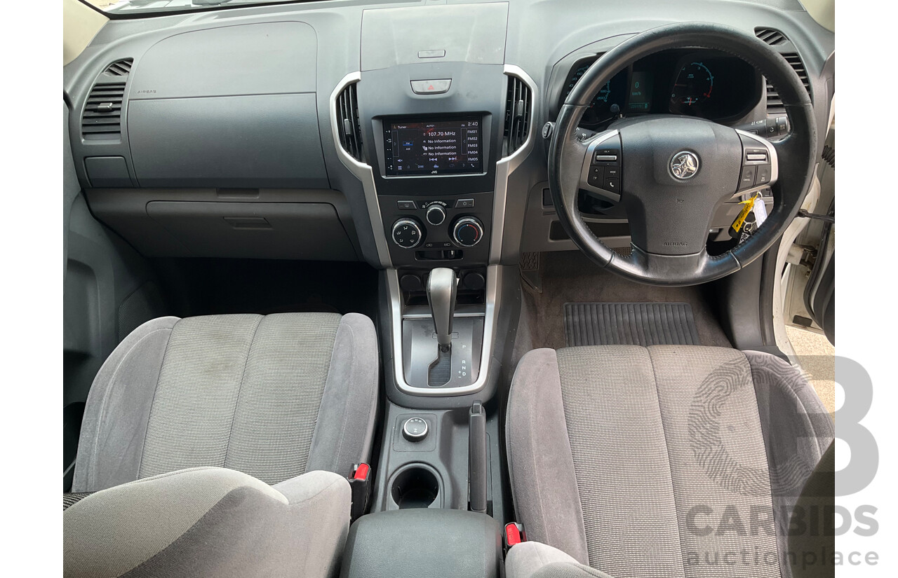 12/2012 Holden Colorado 7 LT (4x4) RG 4d Wagon Summit White Turbo Diesel 2.8L - 7 Seater