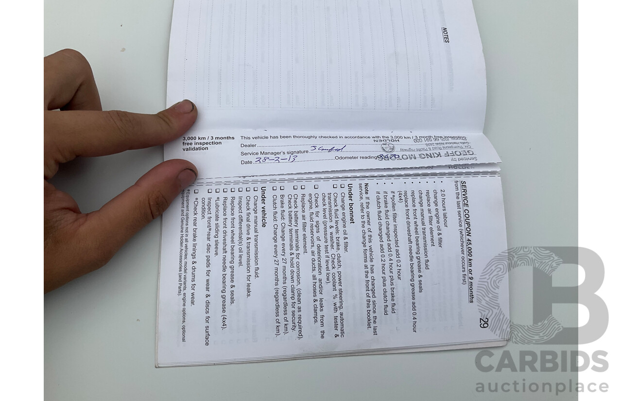 12/2012 Holden Colorado 7 LT (4x4) RG 4d Wagon Summit White Turbo Diesel 2.8L - 7 Seater