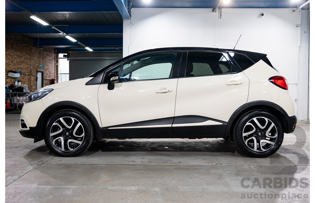 1/2015 Renault Captur Dynamique (FWD) J87 4d Wagon Ivory White / Black Roof Turbo 1.2L