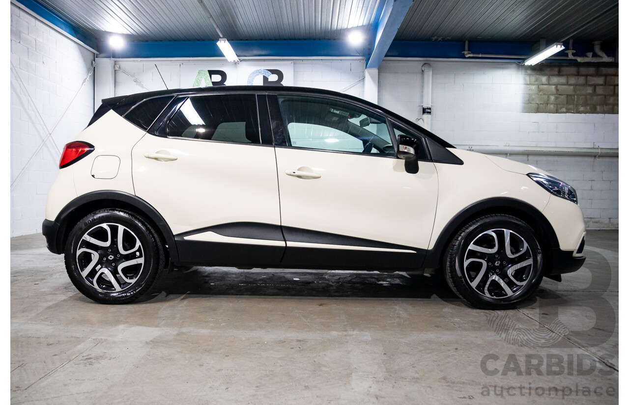 1/2015 Renault Captur Dynamique (FWD) J87 4d Wagon Ivory White / Black Roof Turbo 1.2L