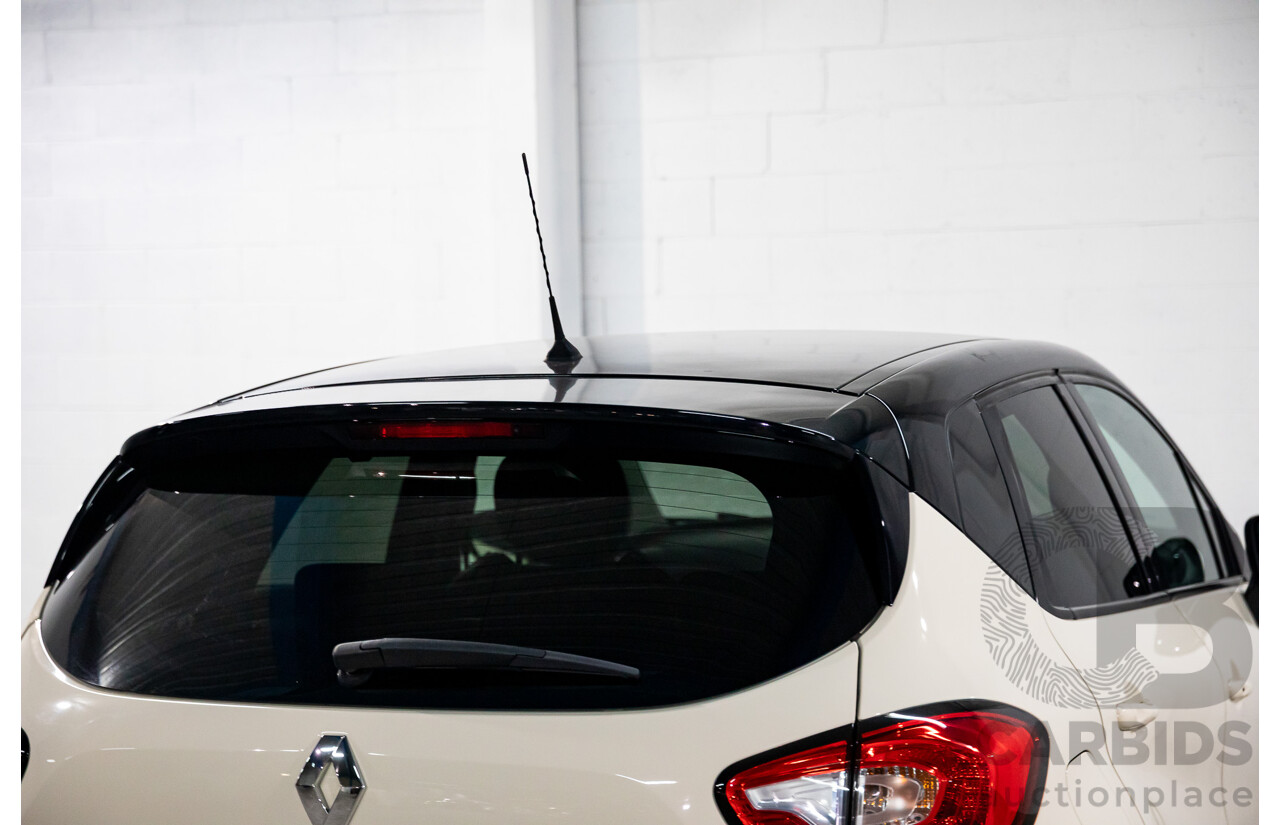 1/2015 Renault Captur Dynamique (FWD) J87 4d Wagon Ivory White / Black Roof Turbo 1.2L