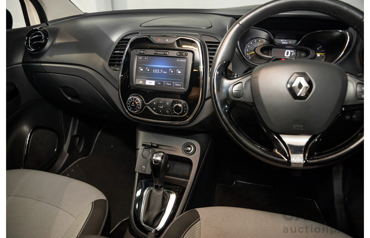 1/2015 Renault Captur Dynamique (FWD) J87 4d Wagon Ivory White / Black Roof Turbo 1.2L