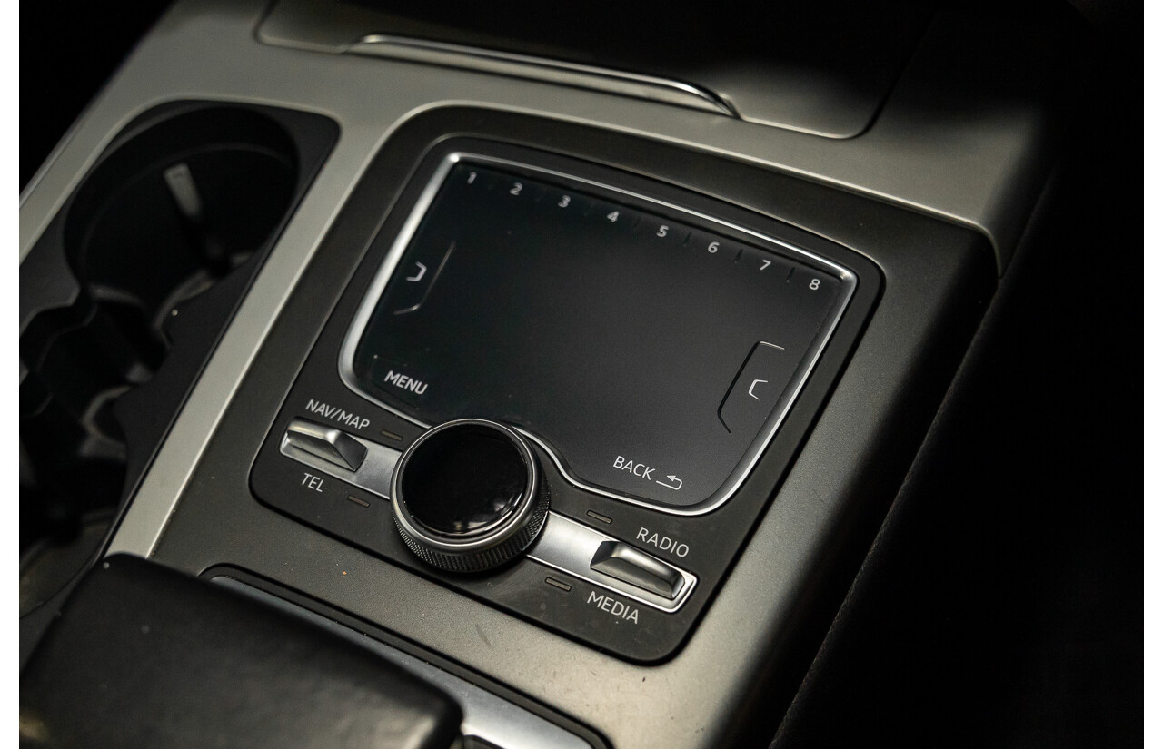 10/2017 Audi Q7 3.0 TDI Quattro (160kW AWD) 4M MY17 4d Wagon Ink Blue Metallic Turbo Diesel V6 3.0L