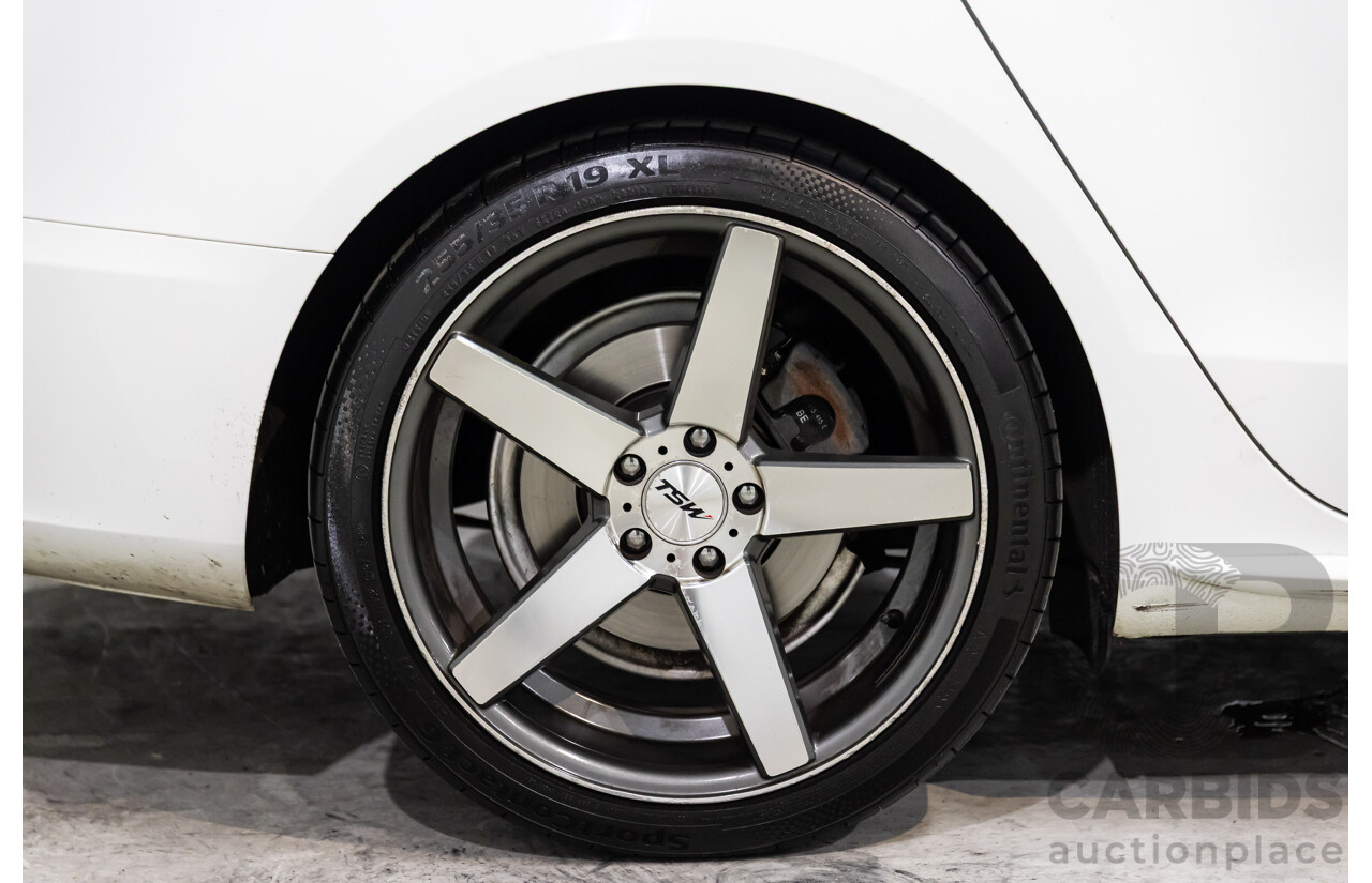 05/2011 Audi A5 Sportback 3.0 TDI Quattro (AWD) 8T MY11 5d Hatchback Ibis White Turbo Diesel V6 3.0L