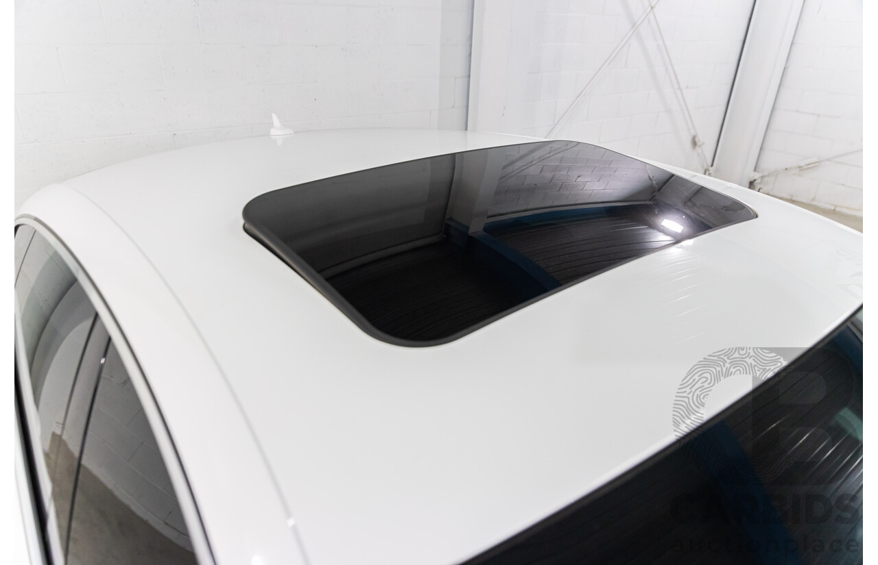 05/2011 Audi A5 Sportback 3.0 TDI Quattro (AWD) 8T MY11 5d Hatchback Ibis White Turbo Diesel V6 3.0L