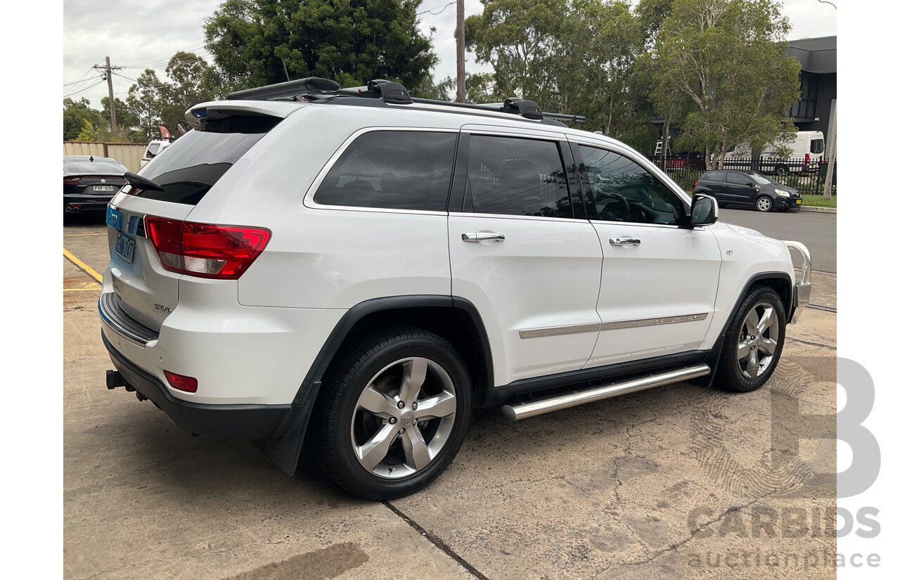 3/2013 Jeep Grand Cherokee Limited (4x4) WK MY13 4d Wagon Bright White Turbo Diesel V6 3.0L