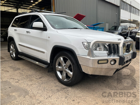 3/2013 Jeep Grand Cherokee Limited (4x4) WK MY13 4d Wagon Bright White Turbo Diesel V6 3.0L