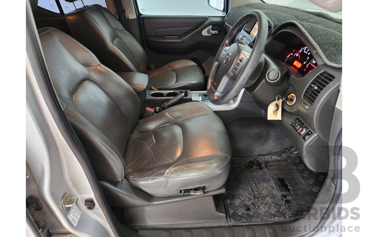 1/2014 Nissan Navara ST-X 550 (4x4) D40 Dual Cab Utility Silver 3.0L