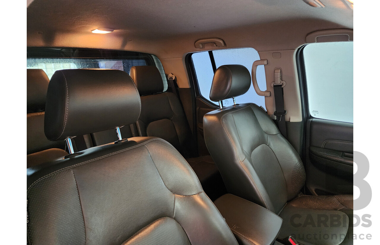 1/2014 Nissan Navara ST-X 550 (4x4) D40 Dual Cab Utility Silver 3.0L