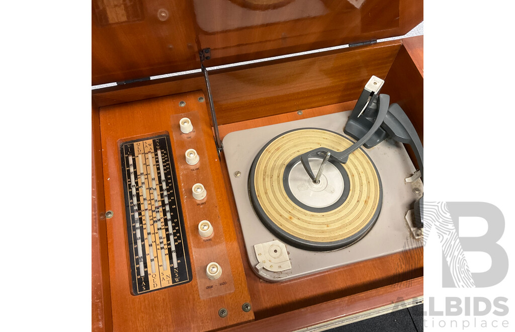 Vintage AWA Radiola Radiogram, Australian Made Audio Cabinet - Radio and a Record Palyer