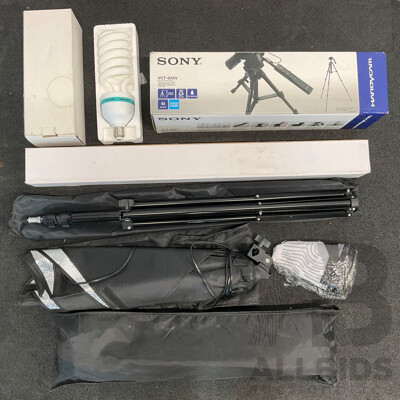 SONY VCT-60AV Remote Control Tripod Kit and Assorted Portable Photographu Studio Lighting  - Lot of 7