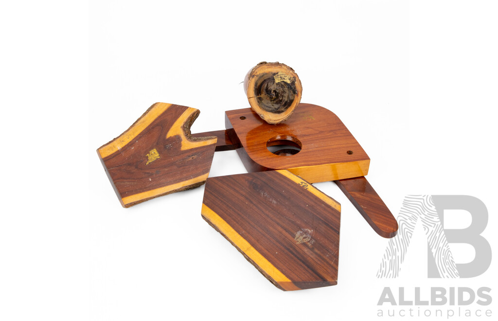 Collection of Vintage Australian Mulga Wood Pieces Including 1947 Adelaide Exhibition Turned Vase, Desk Top Pen Holder, Boomerang Key Dish