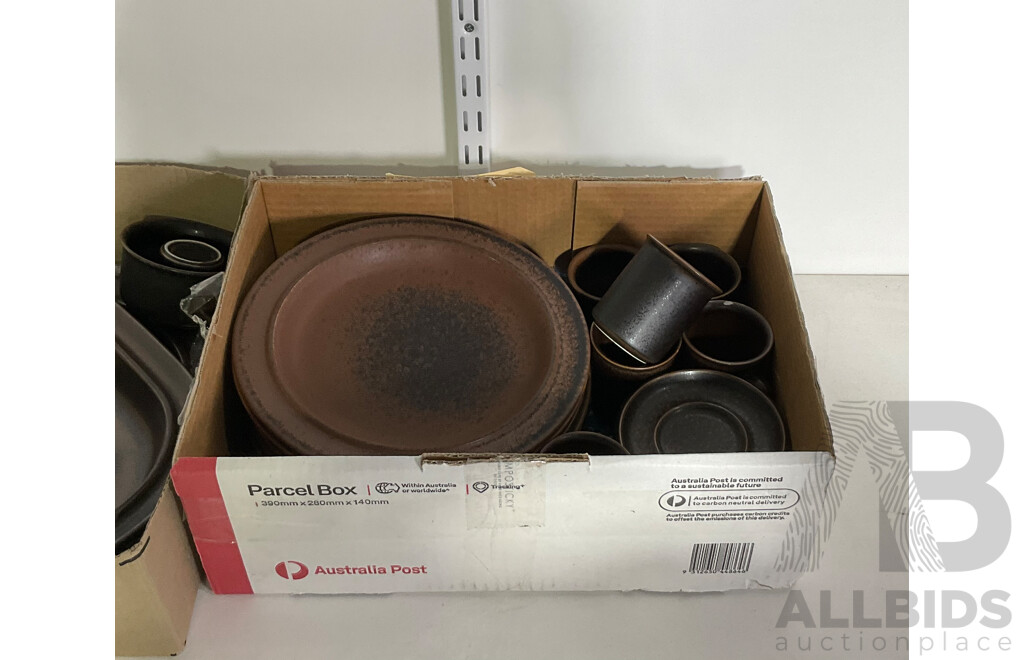 30 Piece Collection of Arabia Ruska Coffee Service and Dinnerware