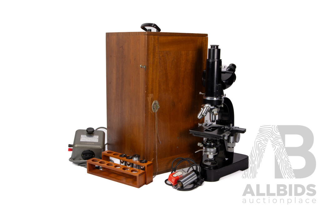 Vintage Leitz Ortholux Wetzlar Trinocular Compound Microscope