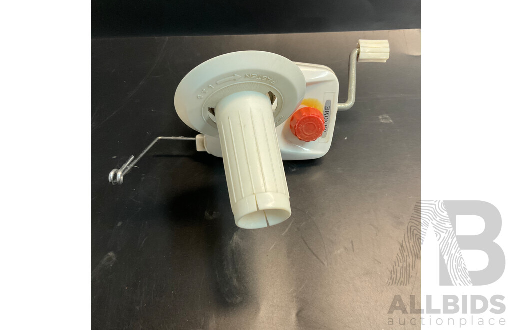 JANOME Overlock My Lock 534D Sewing Machine & My Style 16 - Lot of 2