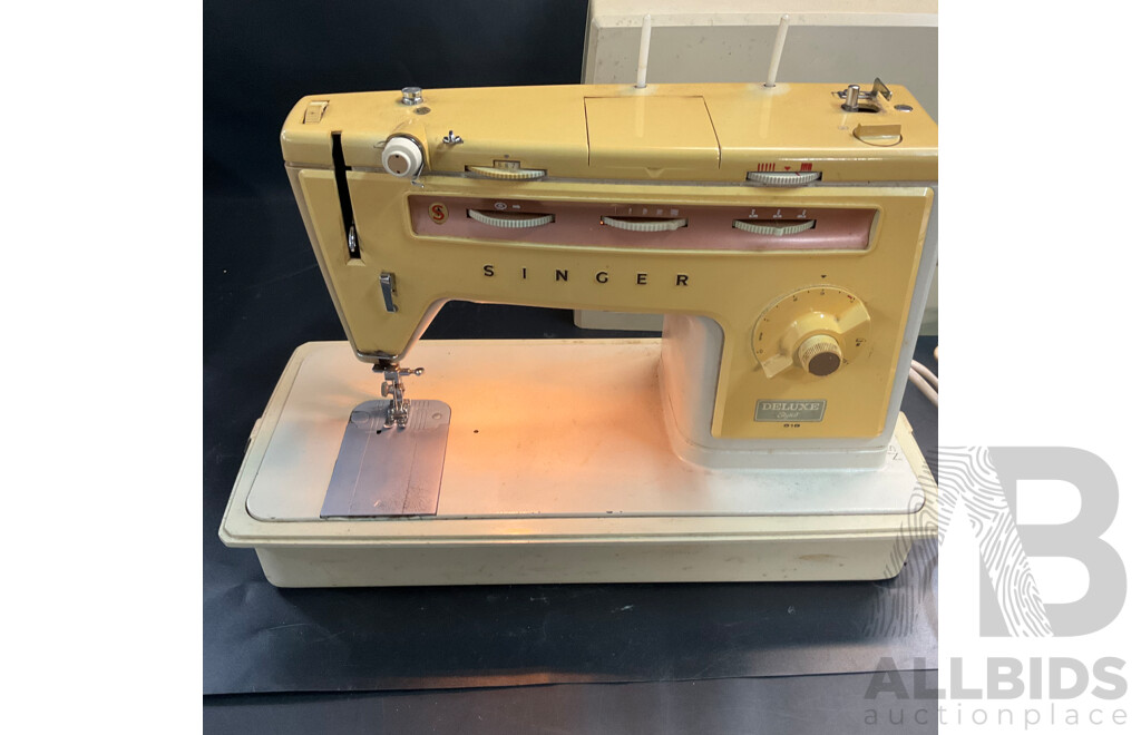 Vintage SINGER Sewing Machines - Deluxe Stylist 518 & Model 237 - Lot of 2