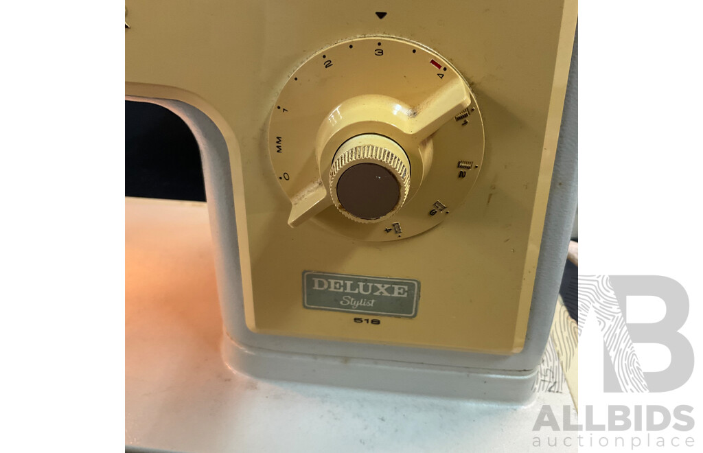 Vintage SINGER Sewing Machines - Deluxe Stylist 518 & Model 237 - Lot of 2