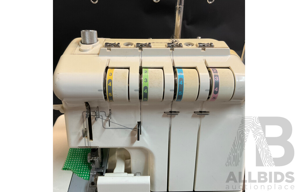 Huskylock 680DE Overlocker Sewing Machines