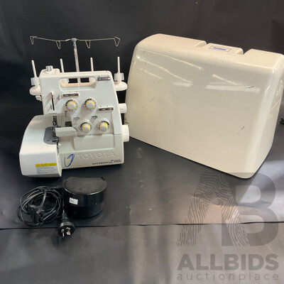 TOYOTA SL3335 Overlock & Brother Star 110 Sewing Machine - Lot of 2
