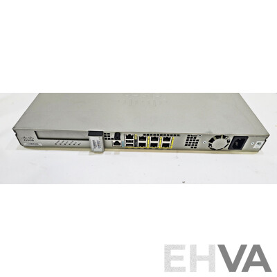 Cisco (ASA5515) ASA 5515-X Adaptive Security Appliance