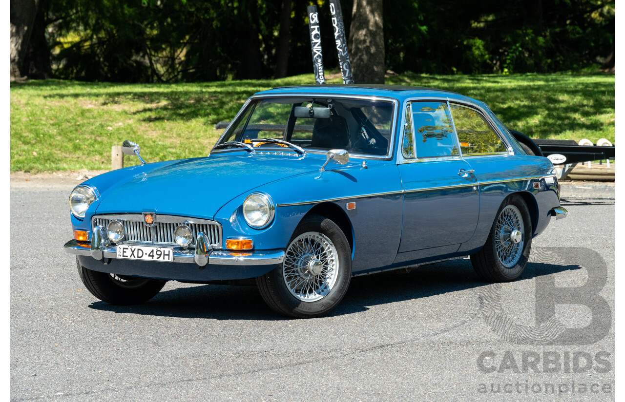 1/1968 M.G. MGB GT 2d Coupe Mineral Blue 1.8L