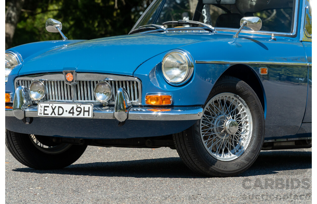 1/1968 M.G. MGB GT 2d Coupe Mineral Blue 1.8L