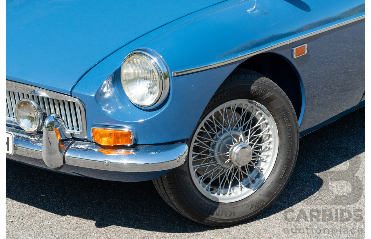 1/1968 M.G. MGB GT 2d Coupe Mineral Blue 1.8L