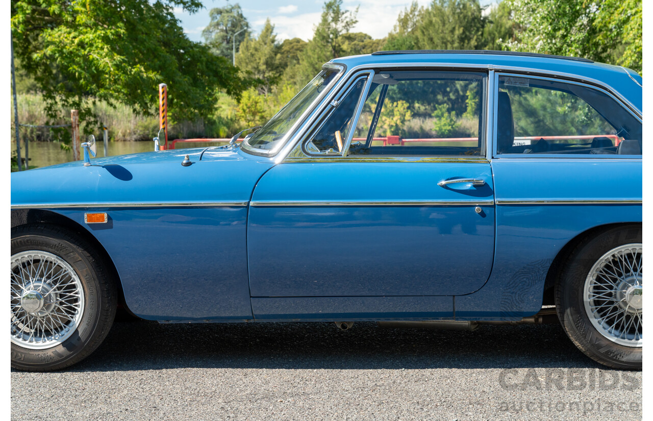 1/1968 M.G. MGB GT 2d Coupe Mineral Blue 1.8L